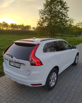 Volvo XC 60 cena 68800 przebieg: 258000, rok produkcji 2014 z Tarnobrzeg małe 121
